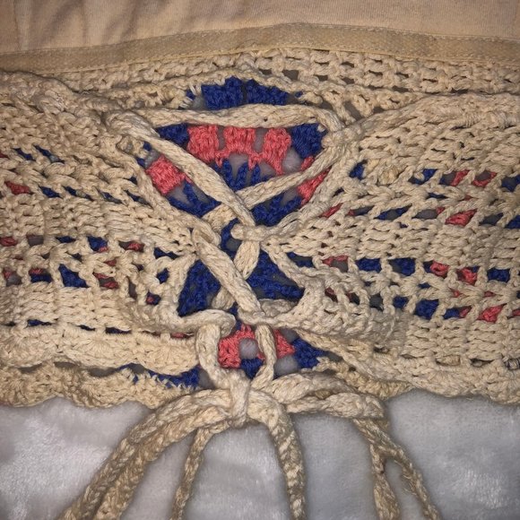 Urban Outfitters Crochet Tie Crop Top S - Picture 4 of 6